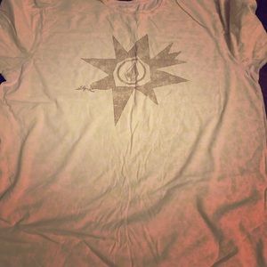 VOLCOM skater shirt men’s size XL T-shirt